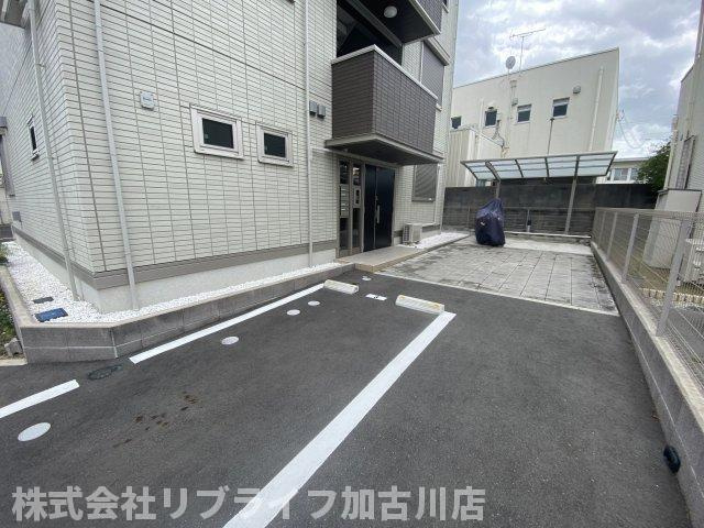 THE WILLの駐車場