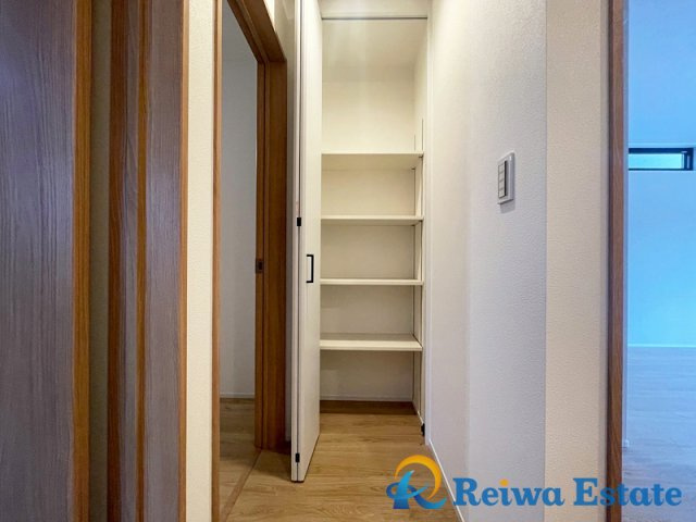 新築戸建　茅ヶ崎市今宿の収納|室内には収納を豊富に配置しているため整理整頓に役立ます♪