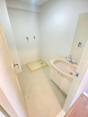 【洗面所】 | フローラ桜塚