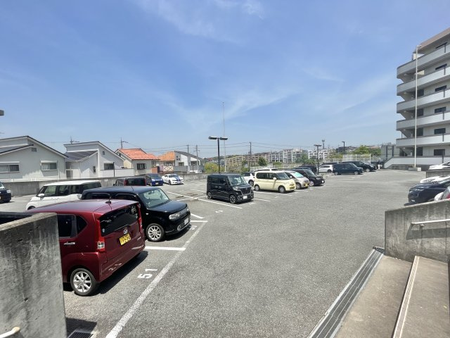 【駐車場】 | エスポアール岩根