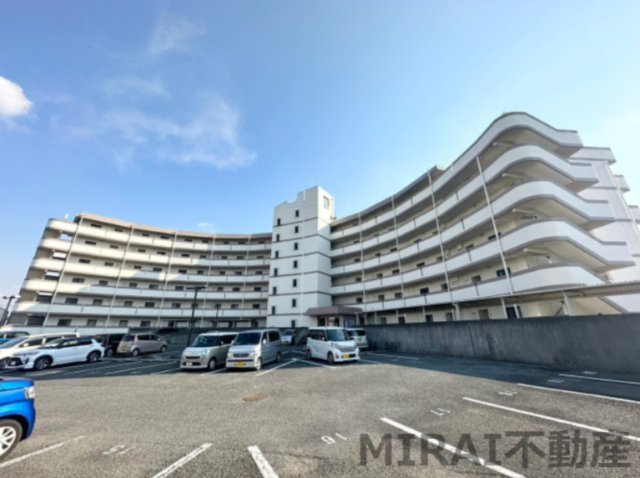 【外観】 | エスポアール岩根