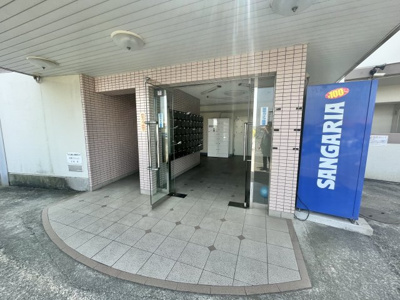 【エントランス】 | エスポアール岩根