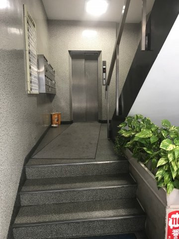 新倉ビル（ニイクラ）