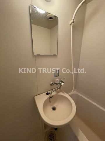 サンロイヤル長柄の洗面所|ゆったりとスペースのある洗面所