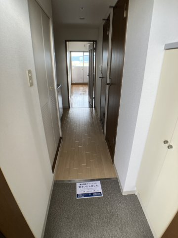 リアライズ門真本町の玄関