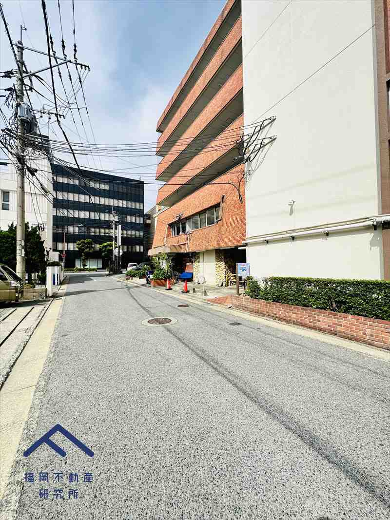メイゾン多々良の周辺