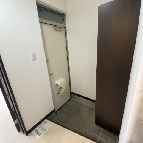 ベルン新生の玄関