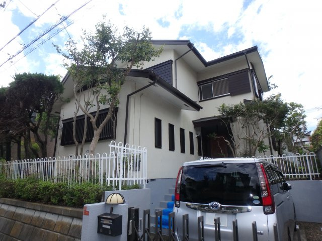 鳩山楓ヶ丘2丁目貸家の外観