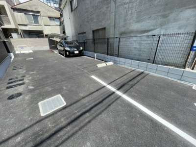 【駐車場】 | Y’sテラス