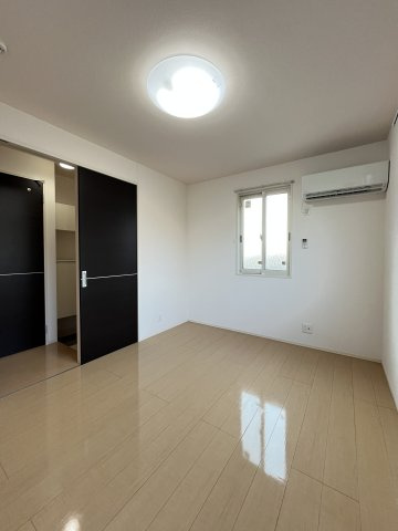 D-Room　Vios(ヴィオス)の洋室