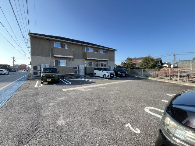 D-Room　Vios(ヴィオス)の駐車場