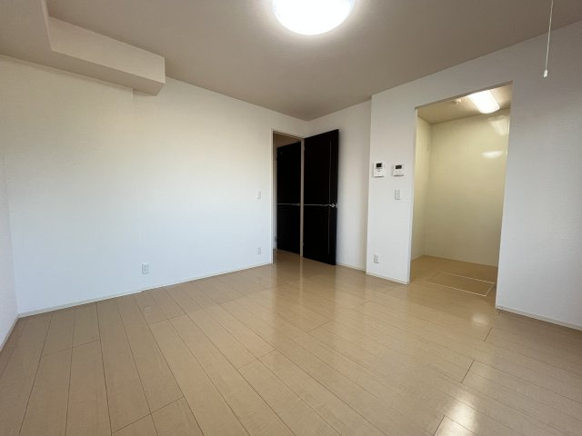 D-Room　Vios(ヴィオス)の居間・リビング