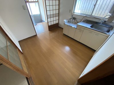 【居間・リビング】 | 島泉1丁目貸家