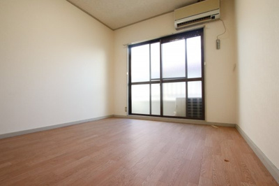 【居間・リビング】 | 千幸ハイツ