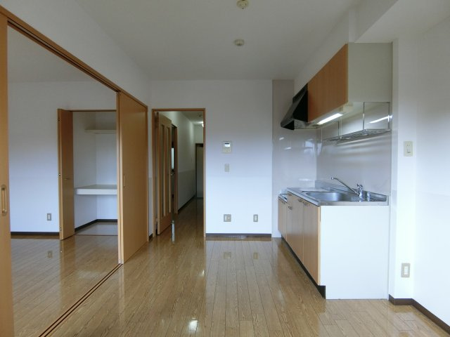 スカイマンションEの居間・リビング