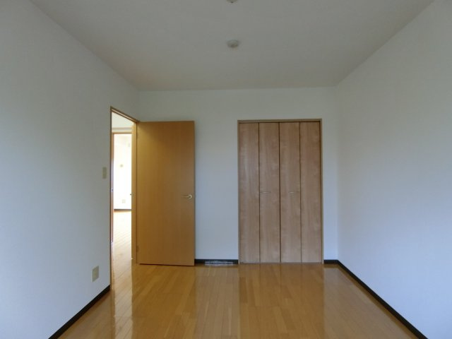 スカイマンションEの洋室
