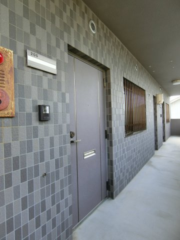 スカイマンションEの玄関