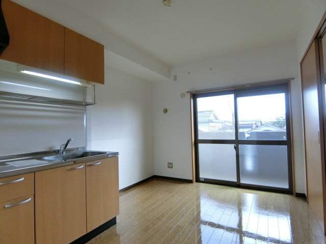 スカイマンションEの居間・リビング