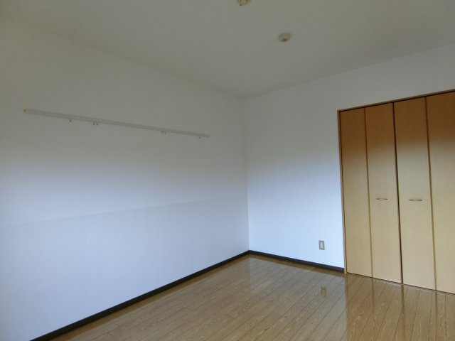 スカイマンションEの洋室