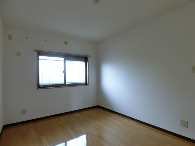 スカイマンションEの洋室