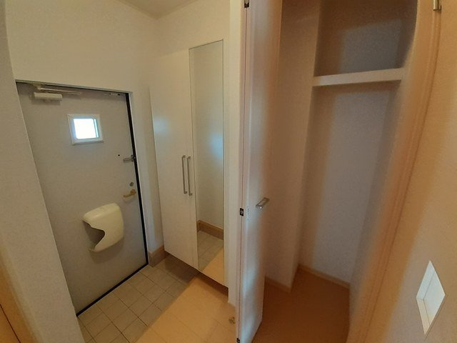 ドリ－ム・ハウスⅡの玄関