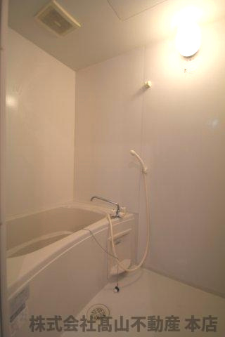 グレイス新月Ⅱの浴室