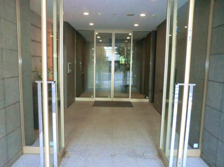 【その他共用部分】 | カスタリア茅場町　仲介手数料不要　エントランス　セキュリティ　防犯カメラ　オートロック　人形町不動産株式会社