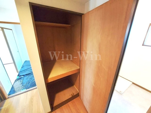 Surplus JUVEの独立洗面台