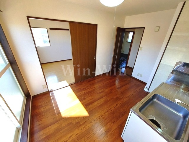 Surplus JUVEの居間・リビング