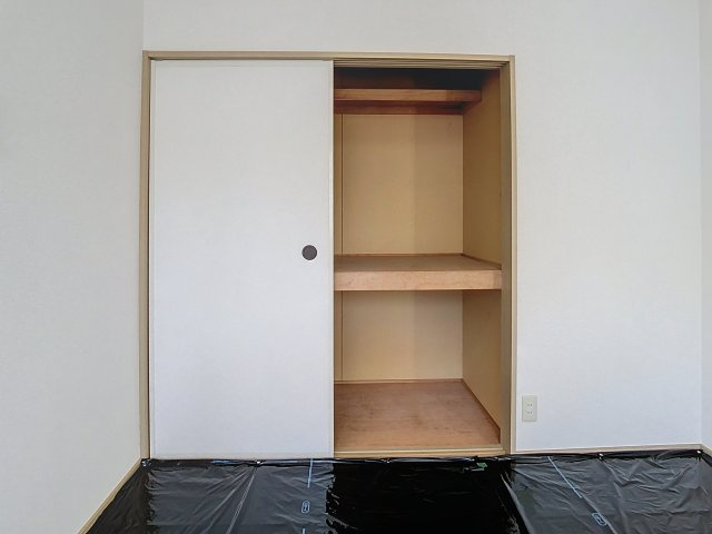 カーディナルESTの収納