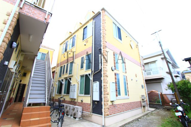 根岸ジェームスワット