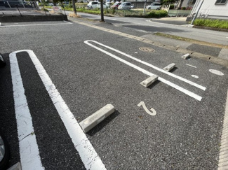 【駐車場】