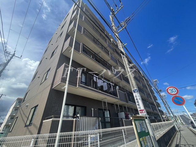 千葉市花見川区幕張本郷３丁目の賃貸マンションの外観