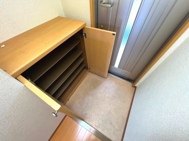 グランドガーデンツインステージ Nの玄関