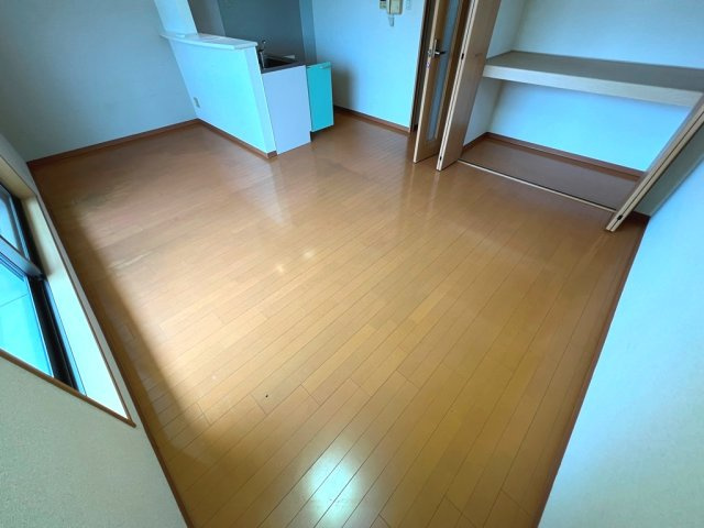 グランドガーデンツインステージ Nの居間・リビング