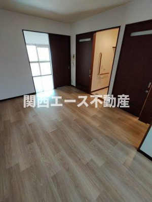 【居間・リビング】 | リラスクエア八尾宮町