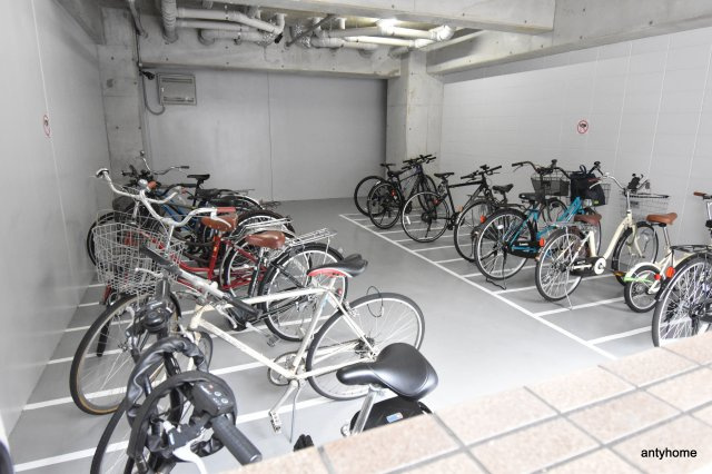 ブランシェ天満　仲介手数料無料の駐車場