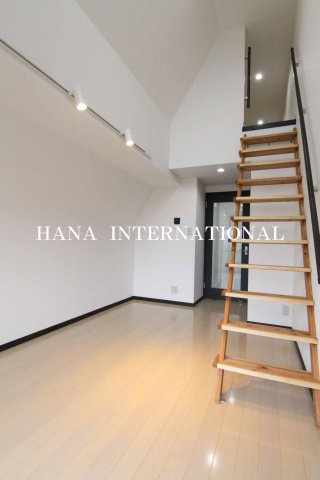 インディア・グースの居間・リビング