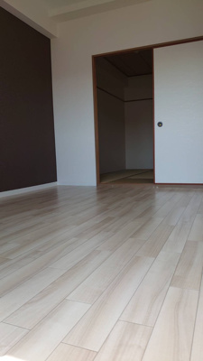 【居間・リビング】 | グランパティオ宝殿 | 洋室と和室は続き間です