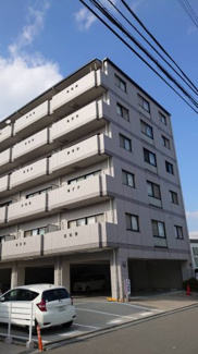 【外観】 | グランパティオ宝殿 | 6階建ての3階部分です