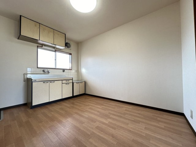 【居間・リビング】 | 西沼ハイツ