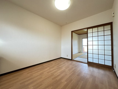 【居間・リビング】 | 西沼ハイツ