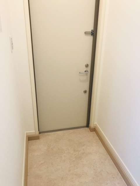 エール　アンジュの玄関