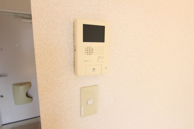 ネオステージ横須賀中央のセキュリティ|同アパートの参考写真です。