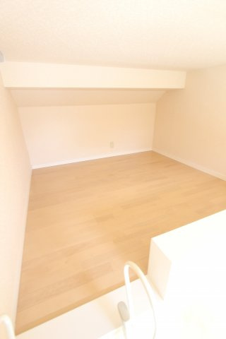 【寝室】 | ネオステージ横須賀中央 | 同アパートの参考写真です。