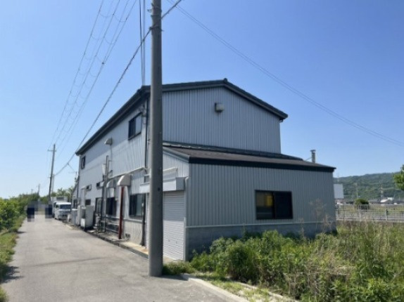 岩出市吉田倉庫の外観