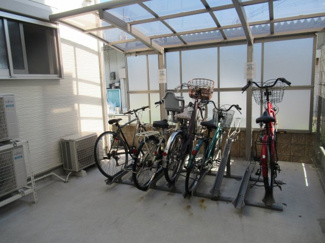 【その他共用部分】 | 駐輪場です