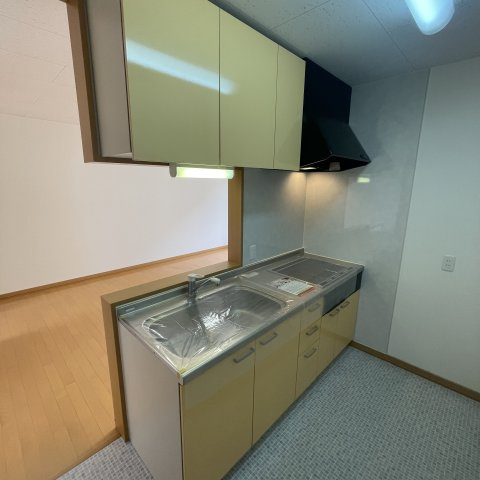 東町グレイスタウンＤのキッチン