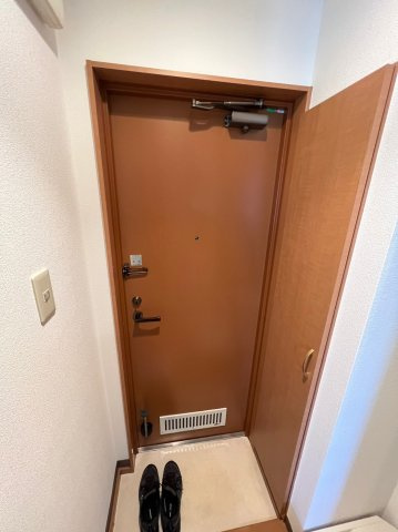 サンビーム百人町の玄関|サンビーム百人町