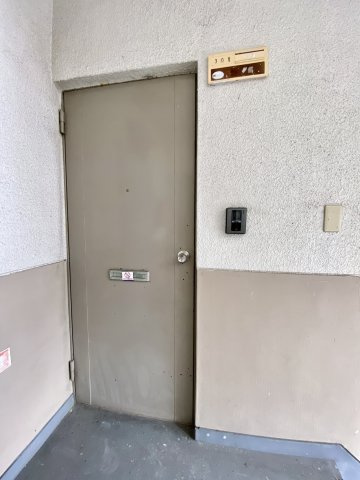 【玄関】 | 寿ビル